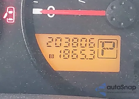 2005 Nissan Xterra S z USA, uszkodzony, nr VIN 5N1AN08W85C618960